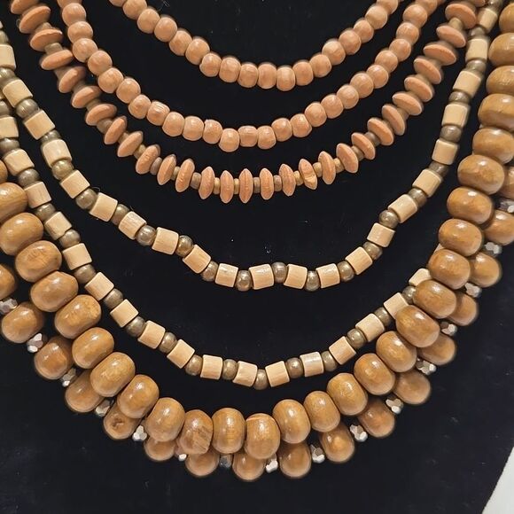 Nakamol Beaded Necklace - Picture 3 of 6